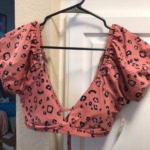 3 for $15 🦋🦋 Forever 21 Rose and Black animal print swimwear top NWT